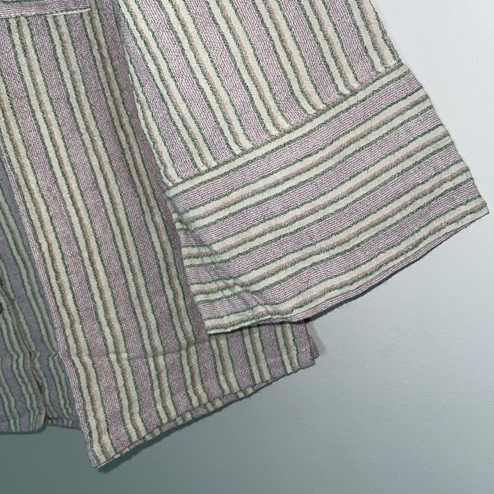 🆕 MODODOC • Button-Up Top - Picture 3 of 6